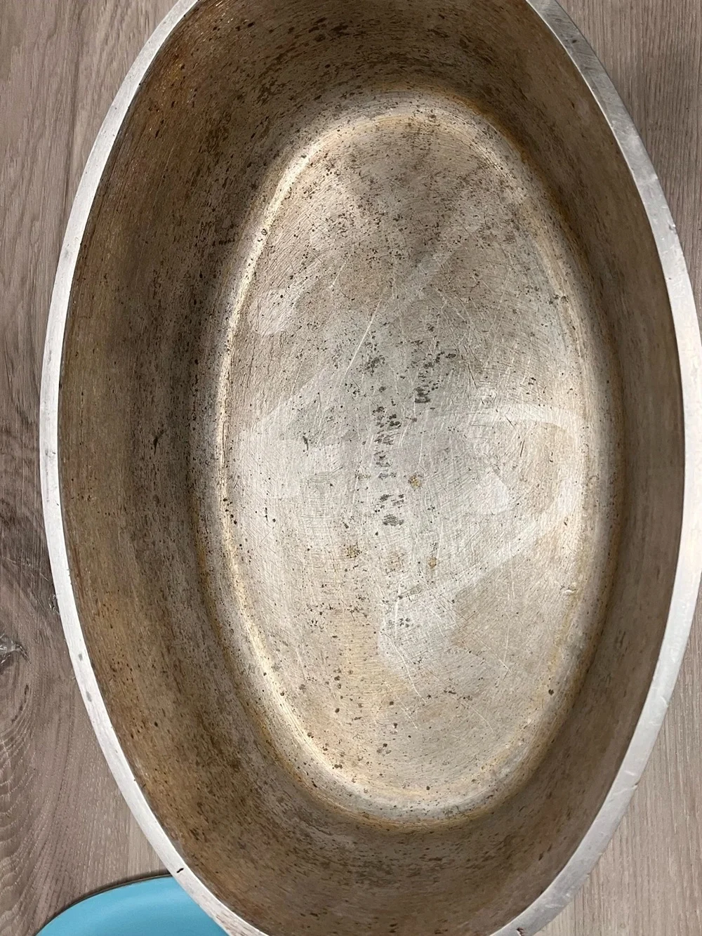 Turquoise Covered Roasting Pan with Handle - Unbranded